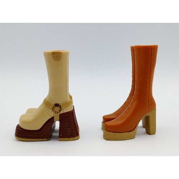 BRATZ DOLL BOOTS Lot of 4 Pairs BOOTS Color Variety - Picture 7 of 12